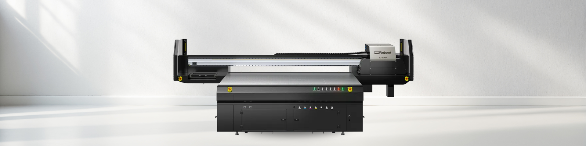 Featured Image  - Roland IU-1000F led-uv vlakbedprinter
